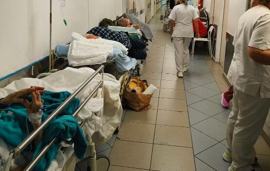 <strong>Εκατοντάδες  διακομιδές σε έναν μήνα από το Νοσοκομείο του Πύργου στα Νοσοκομεία της Πάτρας και δεκάδες ράντζα συνθέτουν μια  εικόνα πλήρους απαξίωσης του ΕΣΥ</strong>